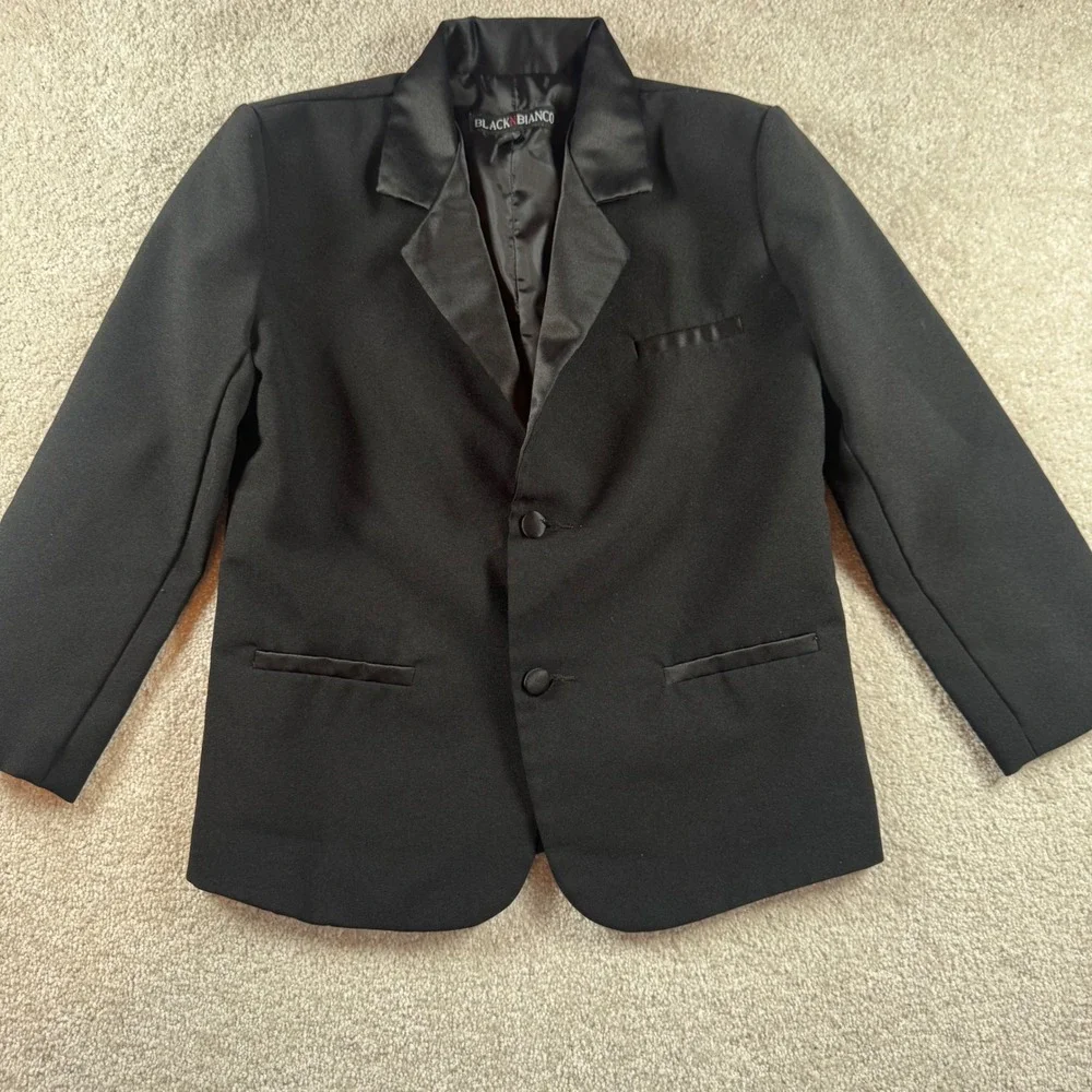 Black N Bianco Kids Black Tuxedo Blazer Jacket Satin Notch Lapel Size 7 HB010